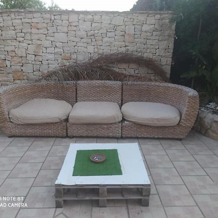 Bollicine Hotel Bari Bagian luar foto