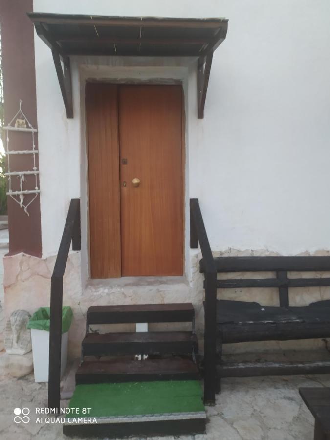 Bollicine Hotel Bari Bagian luar foto